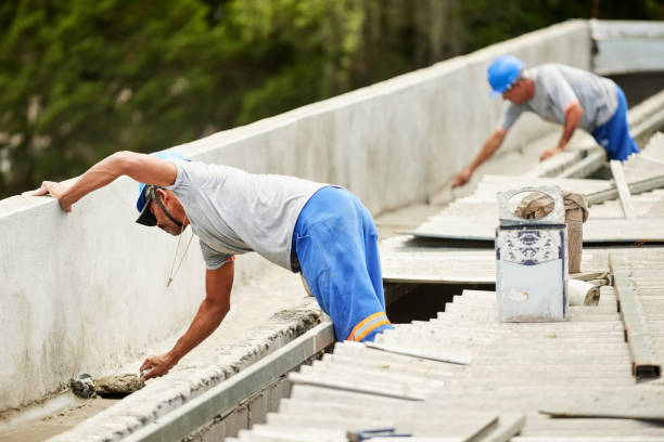 Best Specialized Insulation Services in Moraine, OH